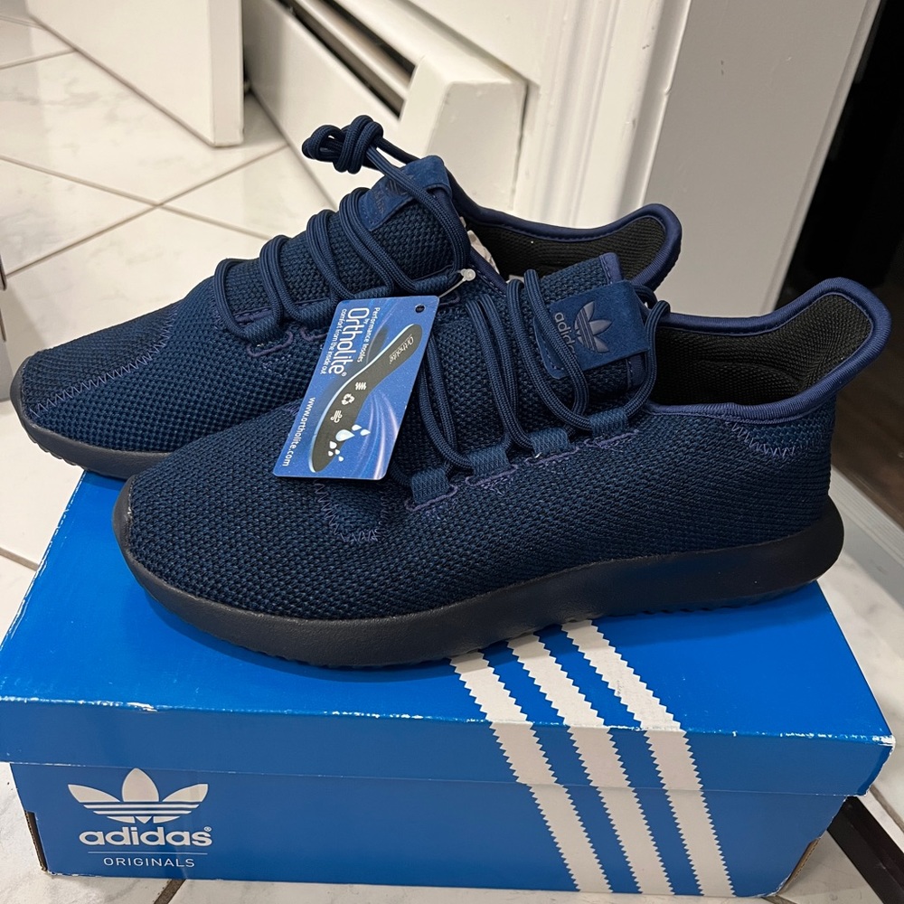 COPY - Adidas tubular shadow